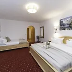Hotel Zum Sternenhof 4*