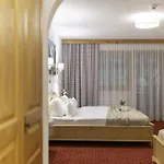Zum Sternenhof 4*