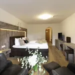 Zum Sternenhof Hotel Kossen