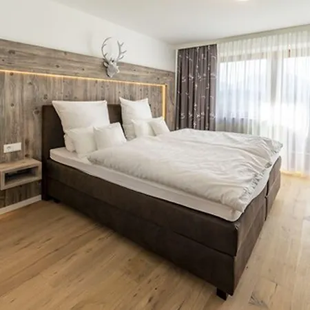 Hotell Zum Sternenhof Kössen