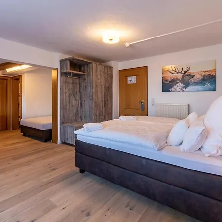 Hotel Zum Sternenhof 4*