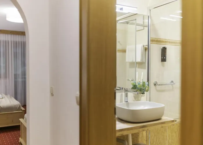 Zum Sternenhof ホテル 4*