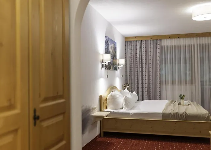 Zum Sternenhof ホテル