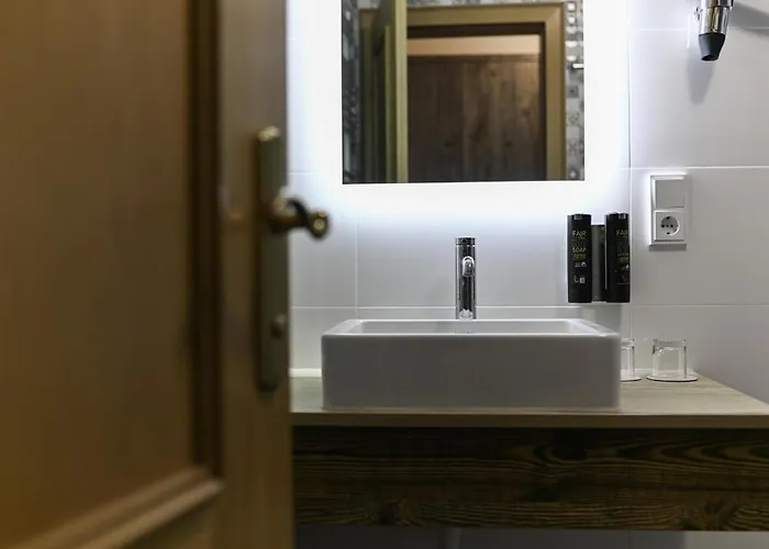 Zum Sternenhof ホテル ケセン