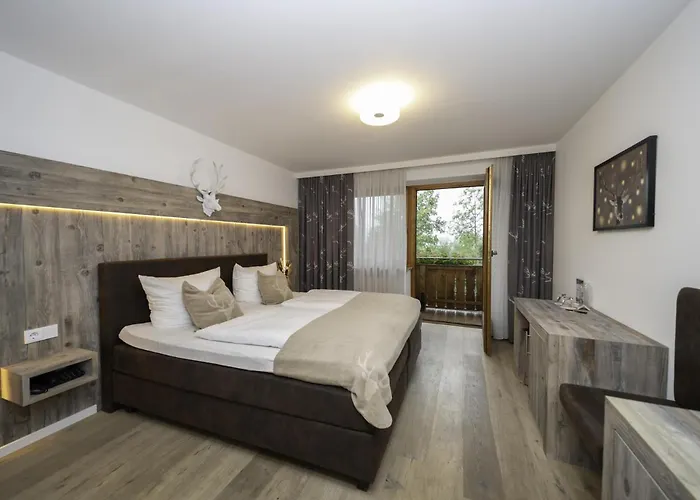 ホテル Zum Sternenhof 4*