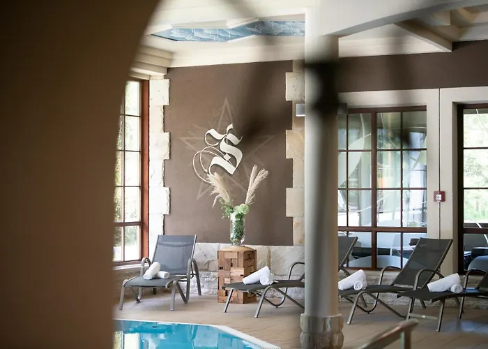 Zum Sternenhof ホテル ケセン