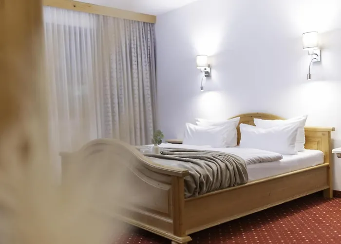 ホテル Zum Sternenhof ケセン