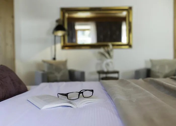 Zum Sternenhof ホテル