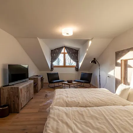 Zum Sternenhof 4*
